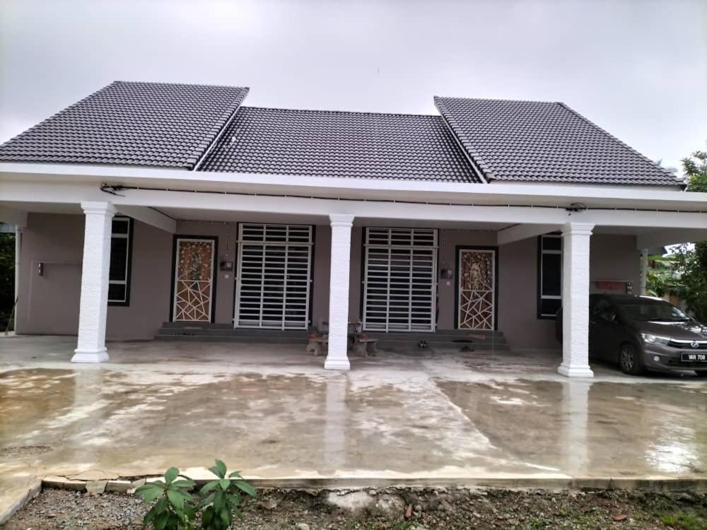 Wipah Guest House In Kampung Lundang, Kota Bharu Buitenkant foto